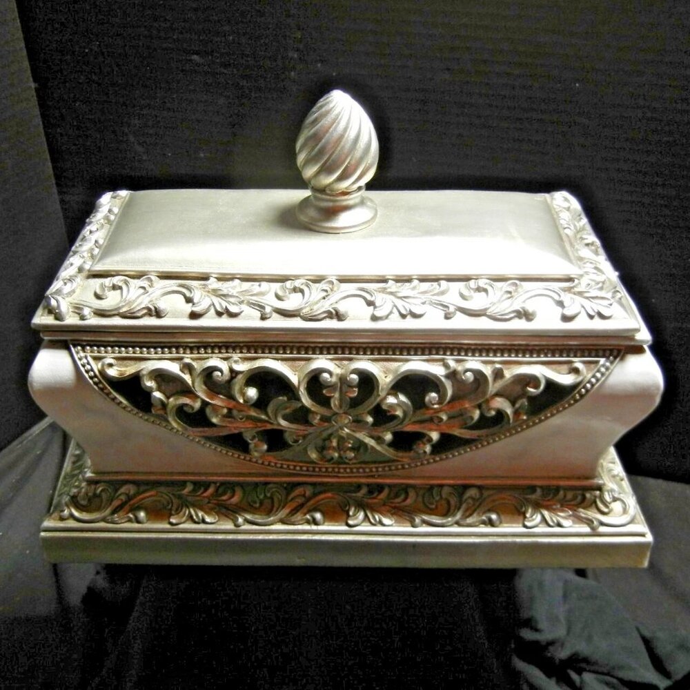 LARGE D’Lusso Designs Kashmir CHEST JEWELERY Silver White RARE NWOB